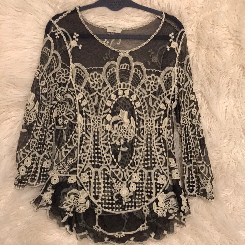 Capri Boutique Lace Top